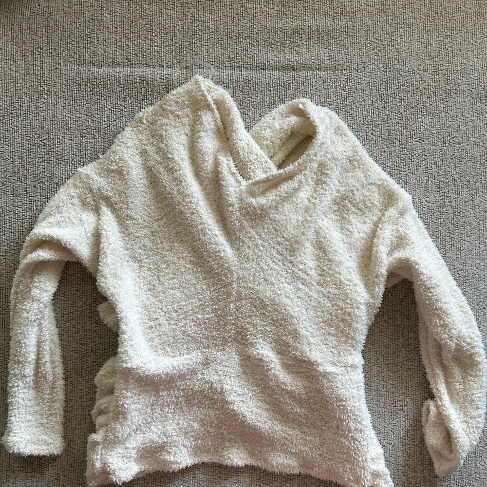 Sweater - Picture 2 of 3